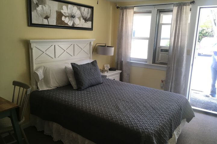 Room 13 of 31