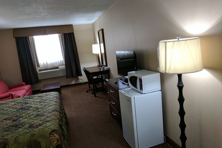 Room 28 of 36