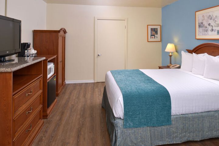 Room 32 of 92