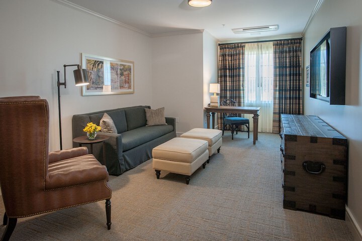 Room 17 of 29