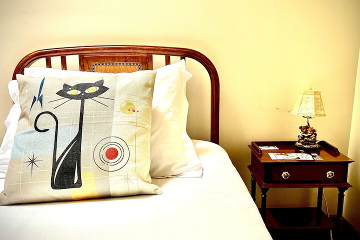 Hotel La More at the Bisbee Inn