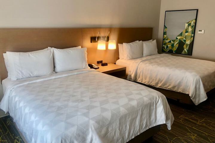 Room 21 of 53
