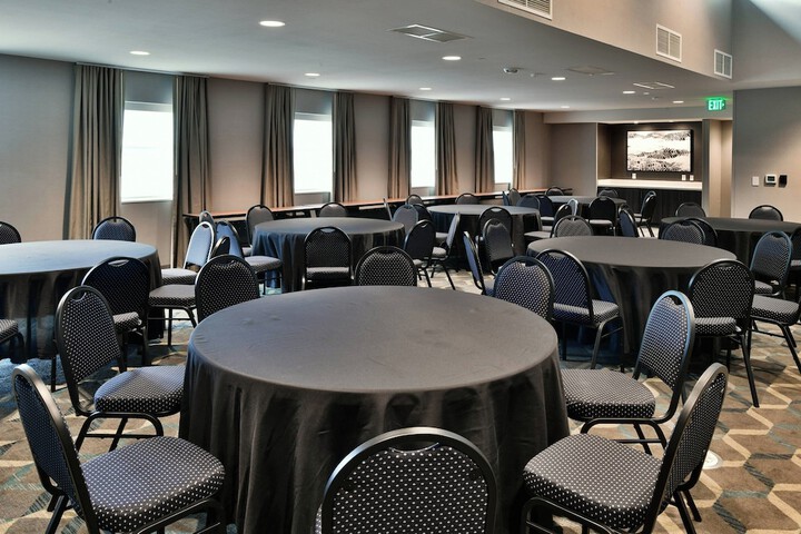 Residence Inn by Marriott Eau Claire