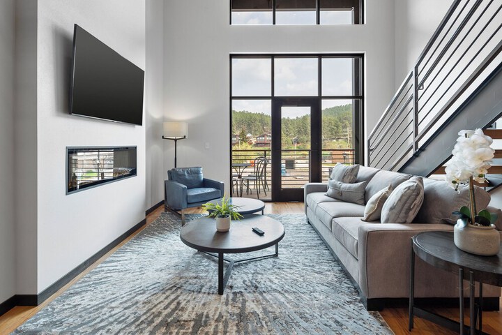 McGregor and Main Luxury Lofts