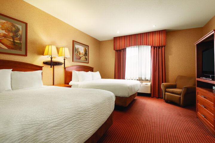 Room 35 of 48
