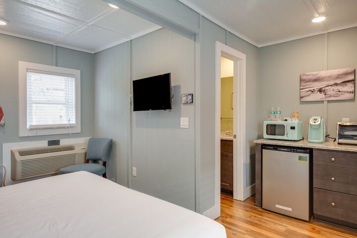 Room 29 of 77