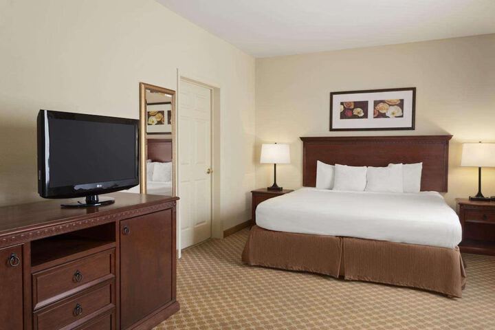 Country Inn & Suites by Radisson Saraland, AL