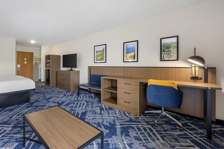 Best Western Indian Oak