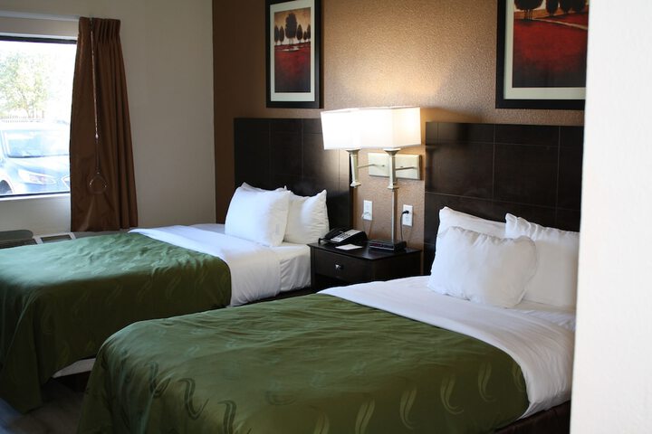 Room 72 of 129