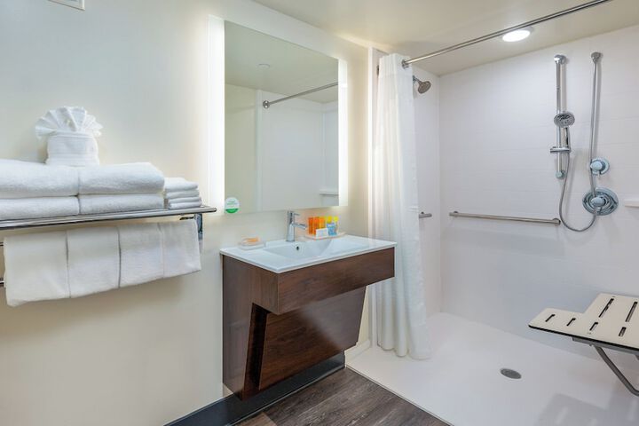 Holiday Inn Resort Panama City Beach by IHG