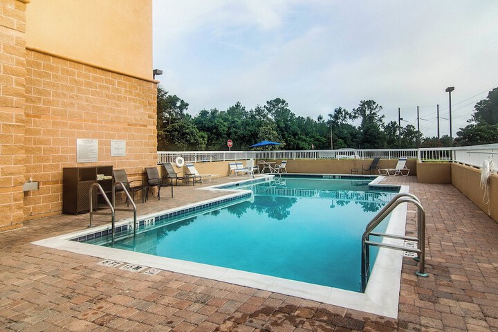 Fairfield Inn & Suites Palm Coast I-95