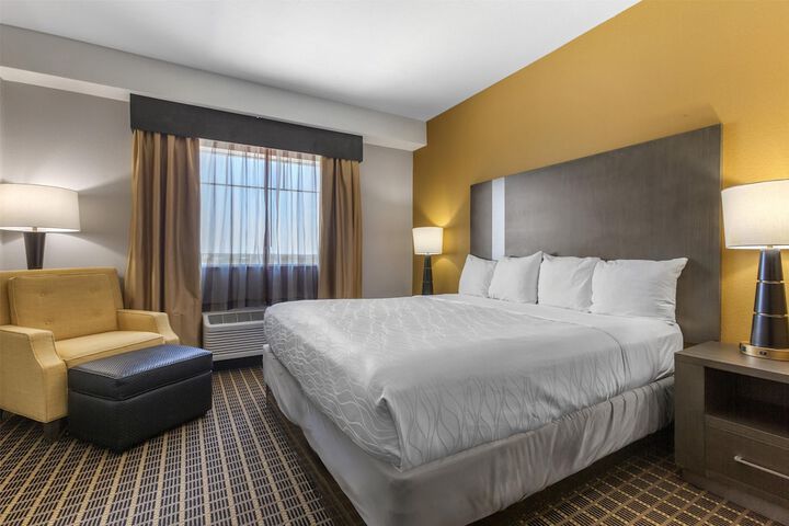 Best Western Plus Lampasas Inn & Suites