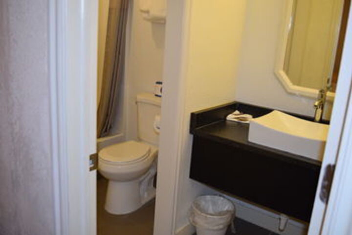 Little Suites Provo Extended Stay