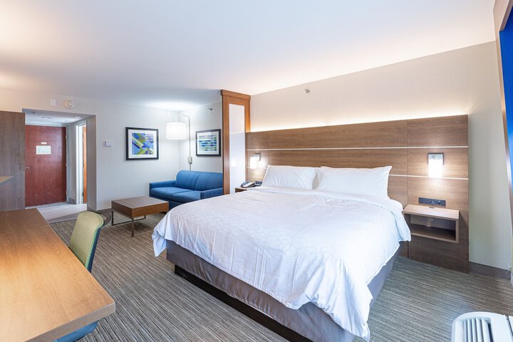 Room 31 of 53