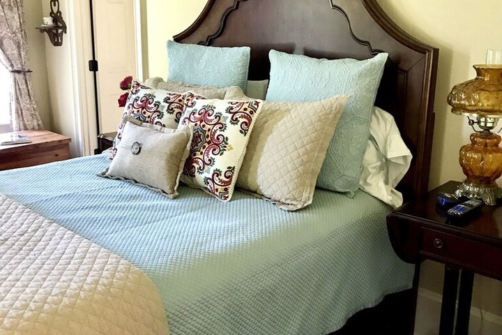 Room 30 of 58