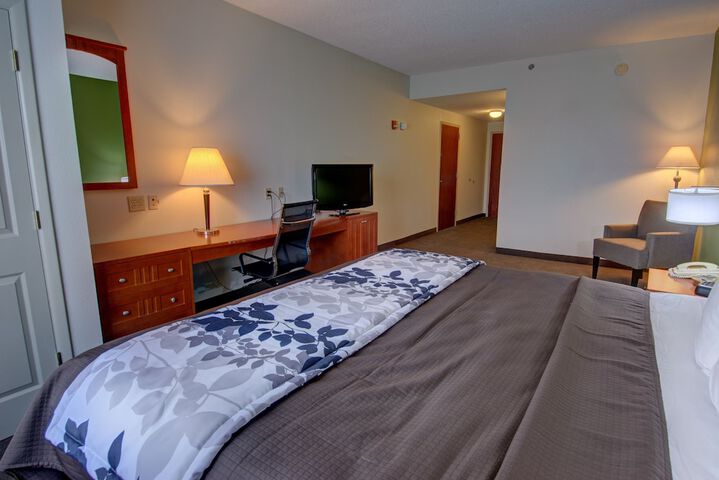 Room 17 of 72