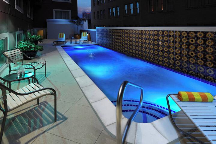 Pool 5 of 30