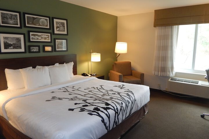 Sleep Inn & Suites Evergreen I-65