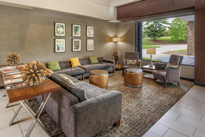 Best Western Plus Miamisburg-Dayton Suites Banquets & Hotel