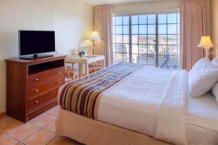 Room 34 of 49
