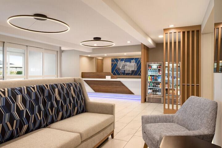 Holiday Inn Express Bowling Green by IHG