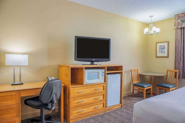 Room 29 of 56
