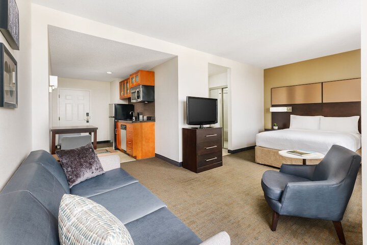 Room 29 of 52