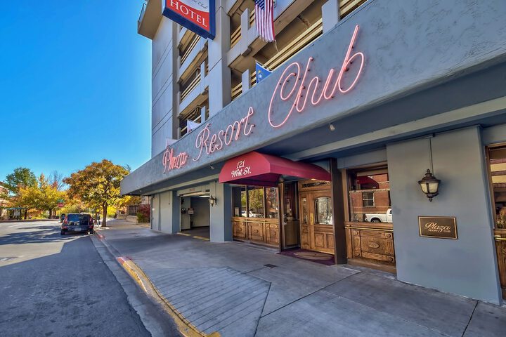 Plaza Resort Club
