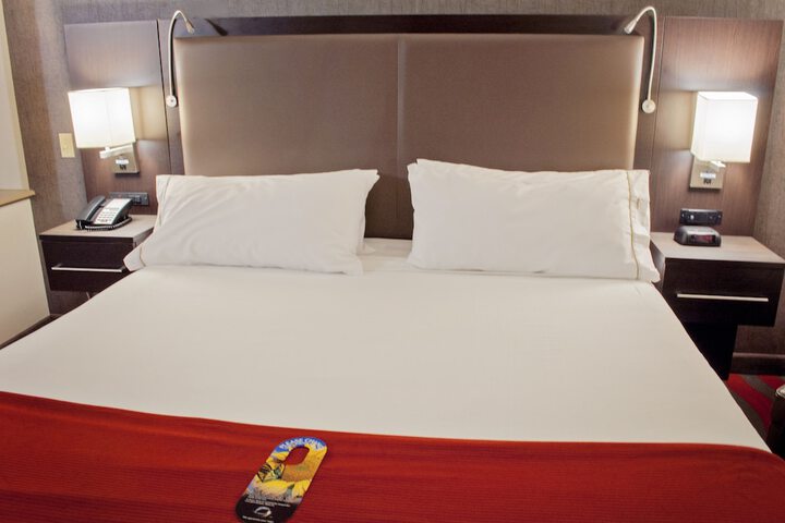 Room 7 of 31