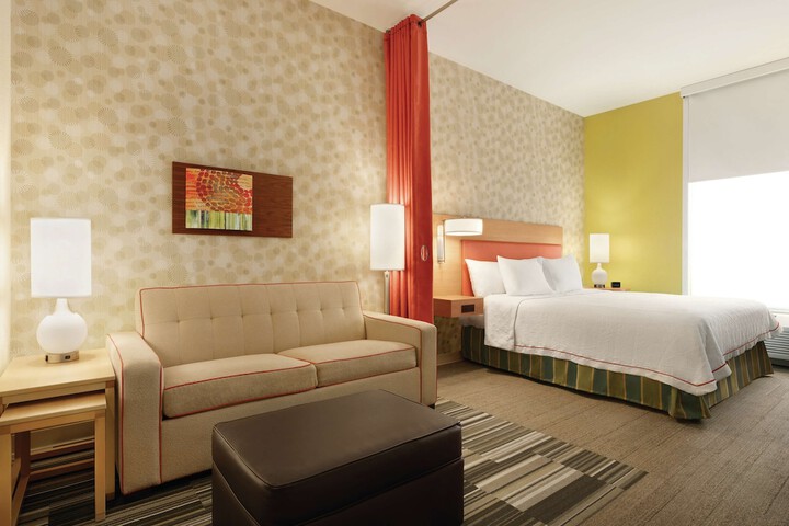 Room 12 of 38