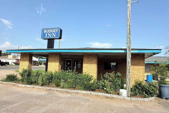 Budget Inn