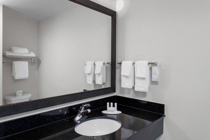 Fairfield Inn & Suites by Marriott Wichita Downtown