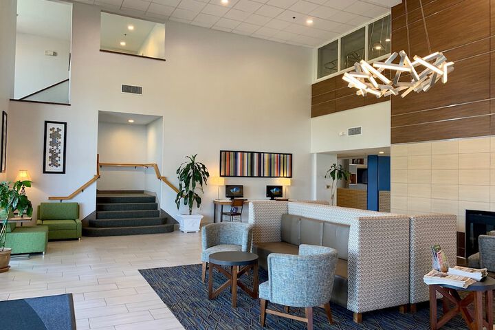 Holiday Inn Express Hotel & Suites Tracy by IHG