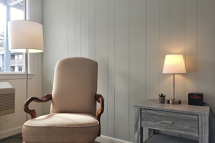 Room 22 of 36