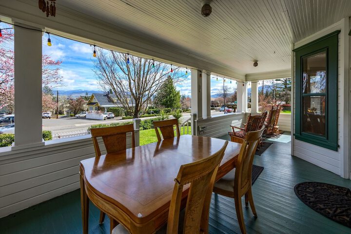 Terrace/Patio 137 of 152