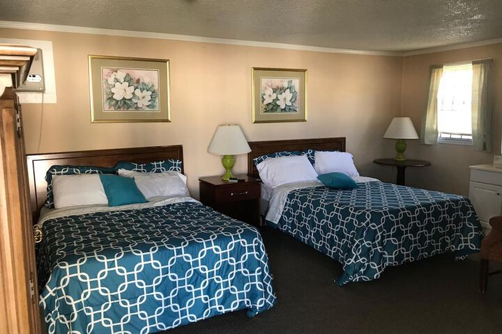 Room 15 of 19