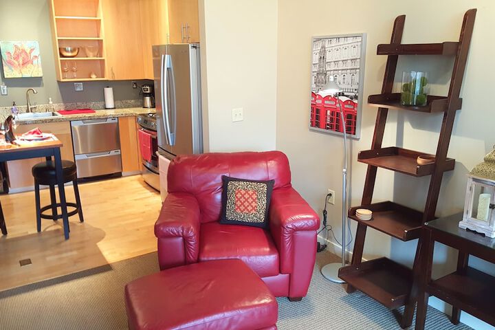 Room 14 of 27