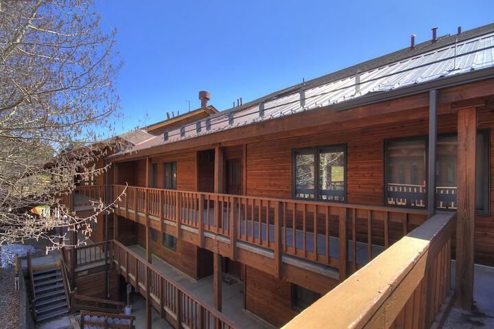 Terrace/Patio 35 of 43