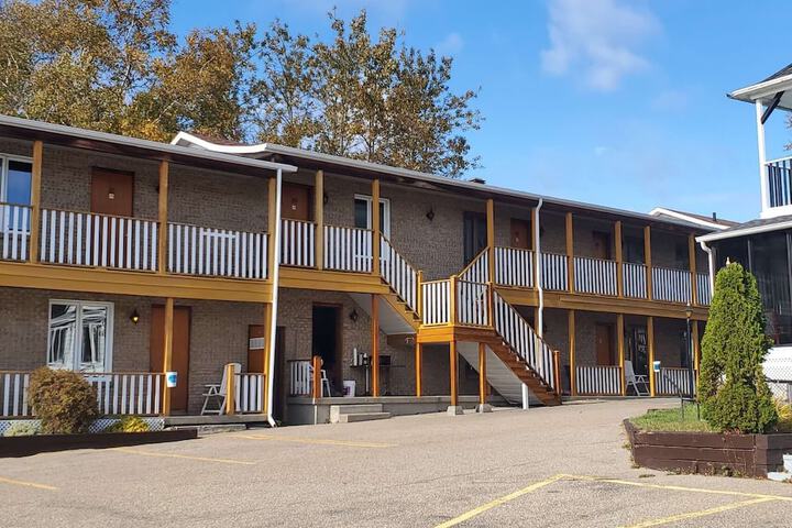 Hotel - Motel Georges