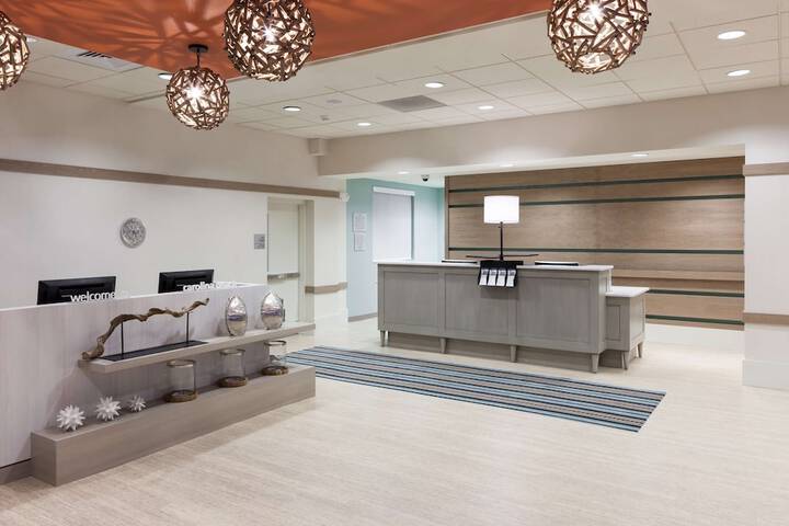 Hampton Inn & Suites Carolina Beach Oceanfront