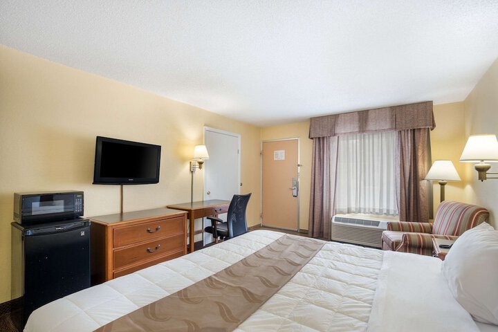 Room 20 of 42