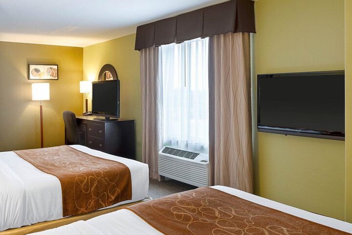 Room 12 of 34