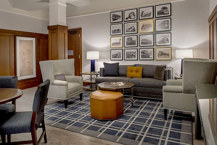 Room 43 of 160