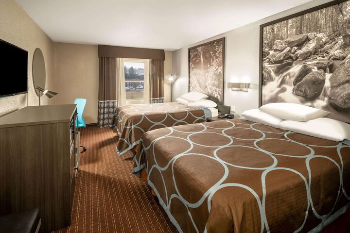 Room 15 of 27