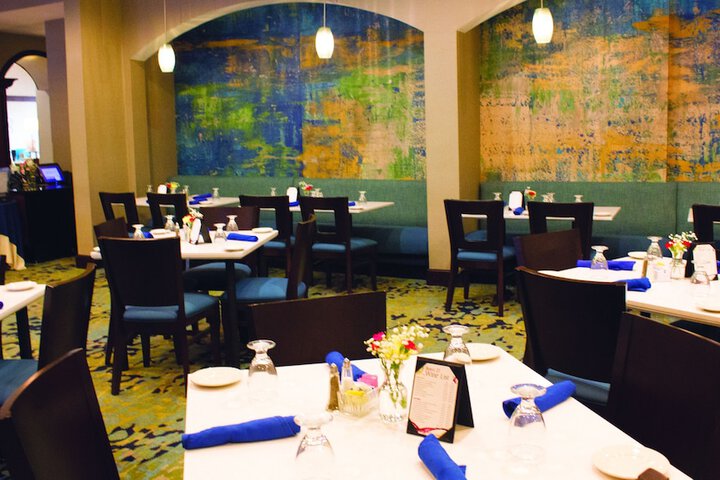 Dining 74 of 82