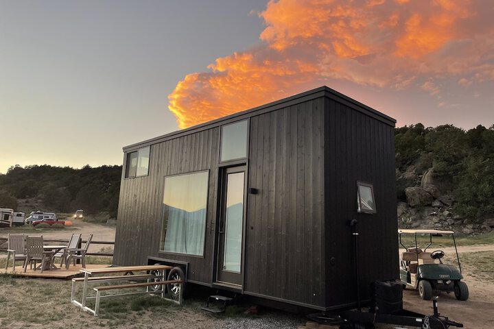 BV Overlook Camp & Lodging