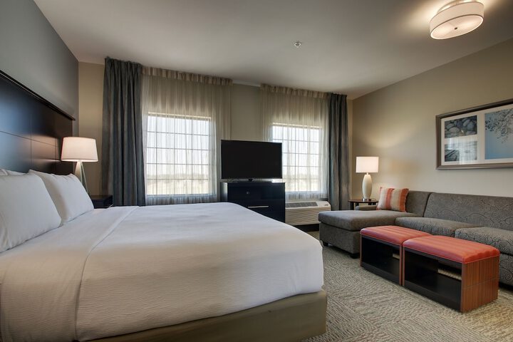 Staybridge Suites Plano - The Colony by IHG