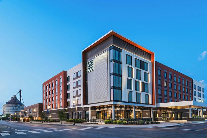 AC Hotel by Marriott Waco Downtown