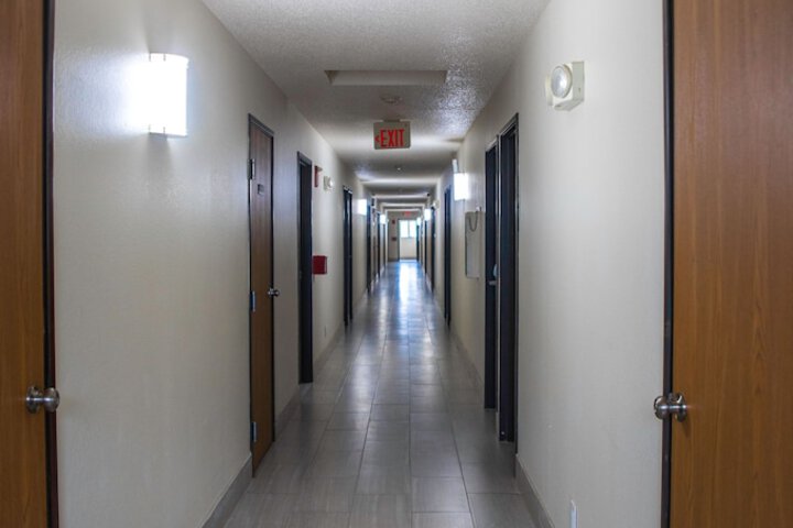 Ballroom/Hall 37 of 39