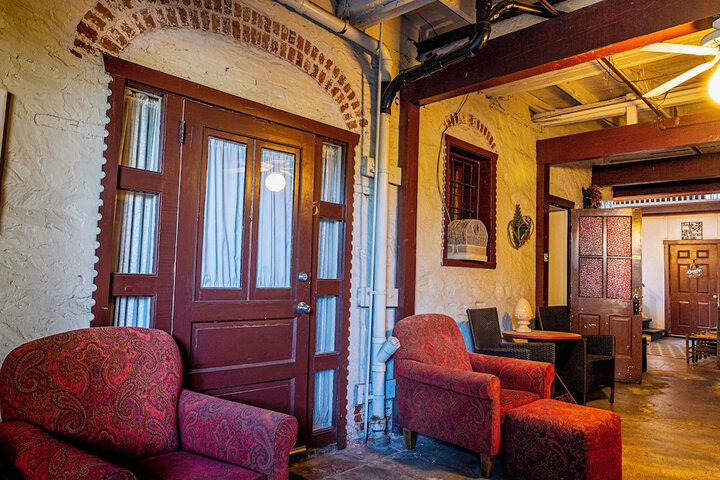 Gunn House Hotel